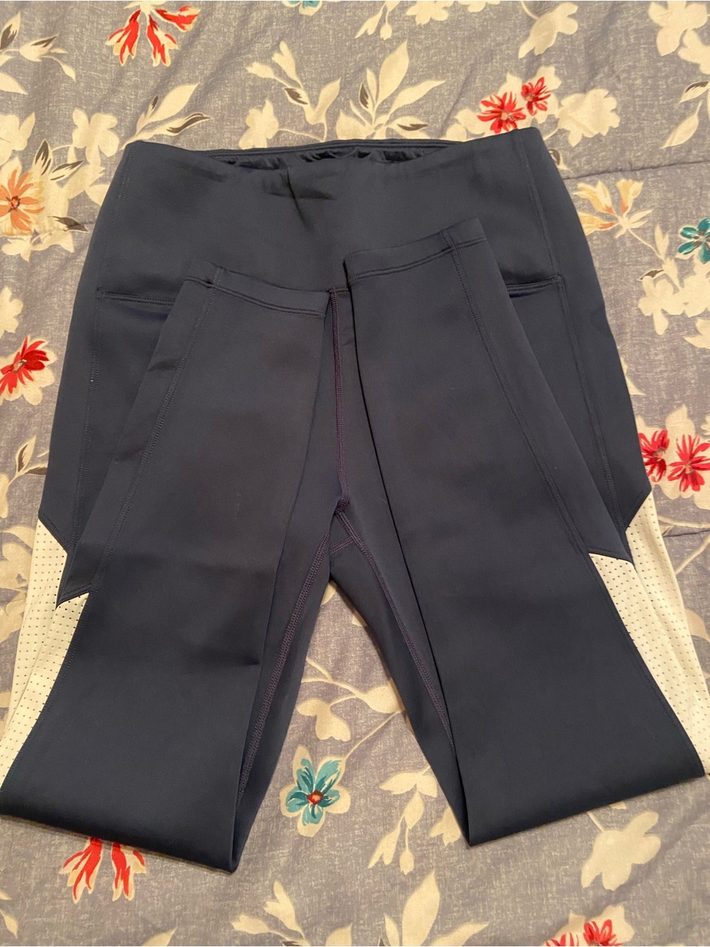 Zyia active Primo Mesh high rise navy/white leggings (8/10) like new!